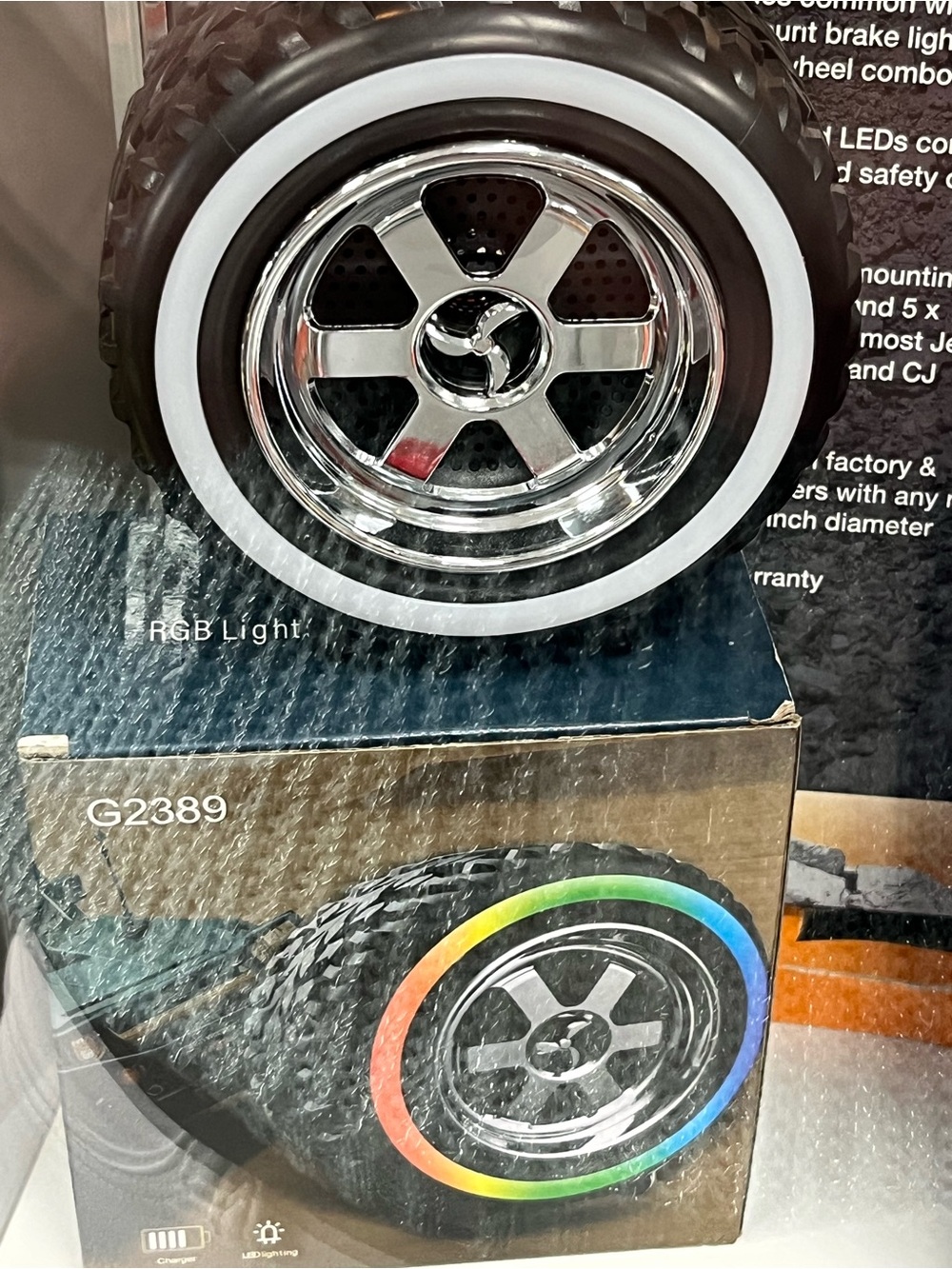 Chrome 5-Spoke Wheel with Whitewall Accent Bluetooth
